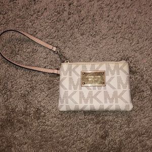 MICHAEL KORS wristlet wallet